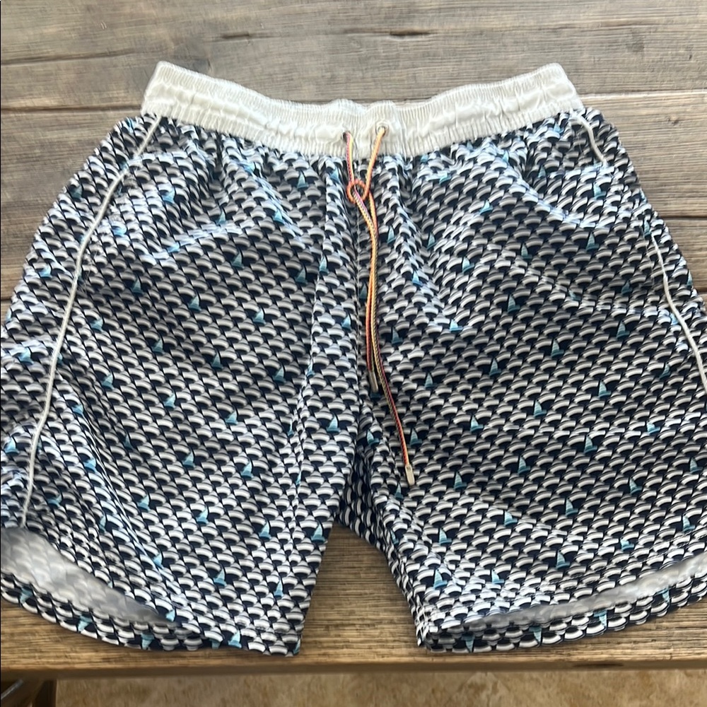 Bugatchi  Men's Patterned Swim Shorts